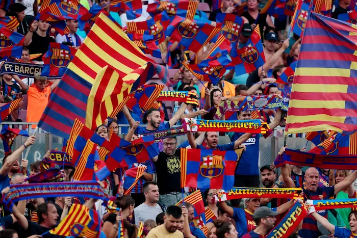 Sự Liên Quan Giữa Forca Barca Và CLB Barcelona
